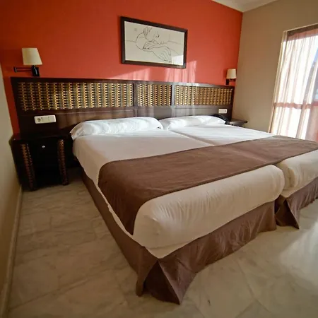 Premium Otel 4*