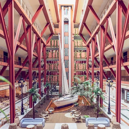 Premium Hotell 4*
